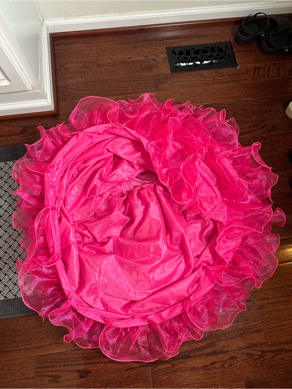 Girls Pink Princess Ball Gown Costume - Picture 10 of 13